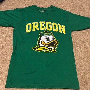 Oregon Ducks Green Short Sleeve Tee - Vintage Collegiate Graphic
